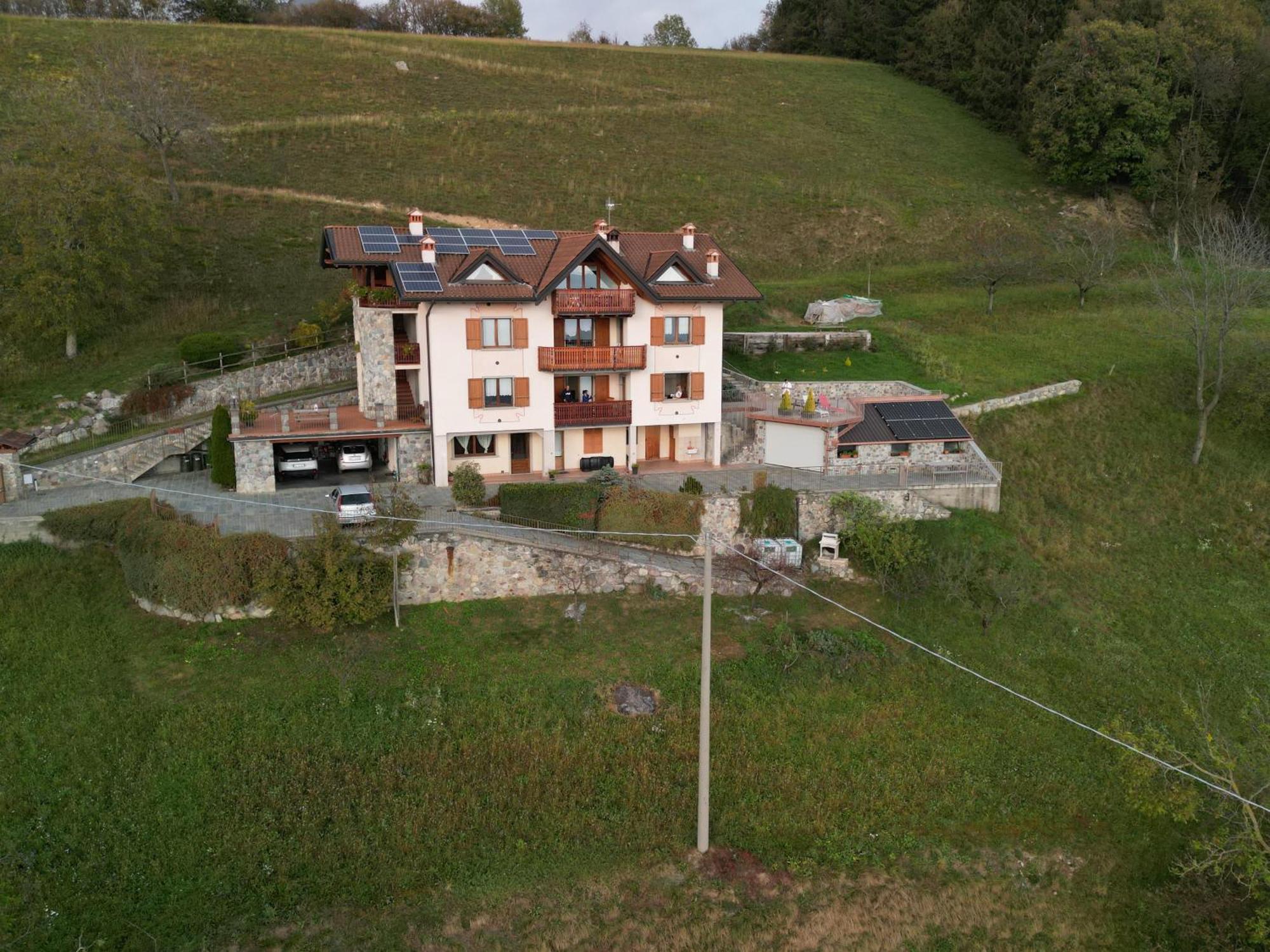 Home Iseo Lake Bossico Exterior photo